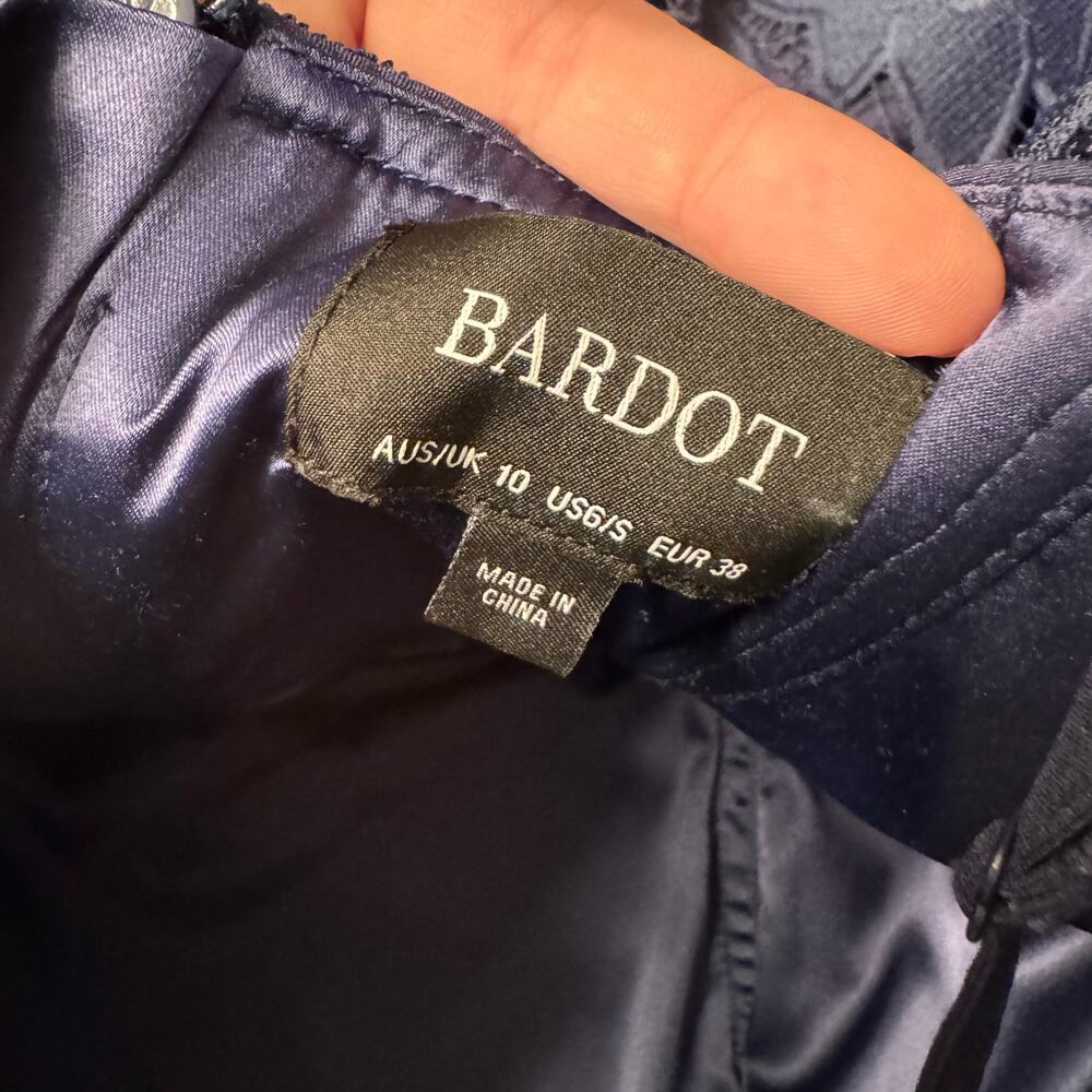 Bardot Navy Blue Lace Midi Dress Women's US 6 Scalloped Hem Cocktail Bodycon - Picture 12 of 14